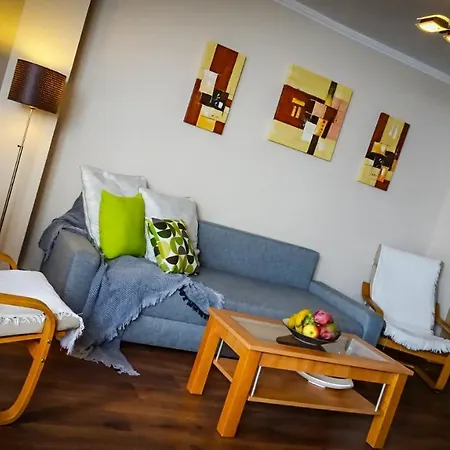 Bristol Apartment *